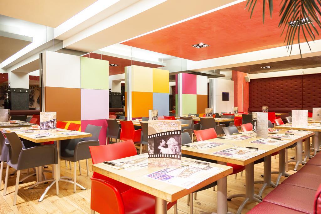 Hotel Tristar La Louvière Esterno foto